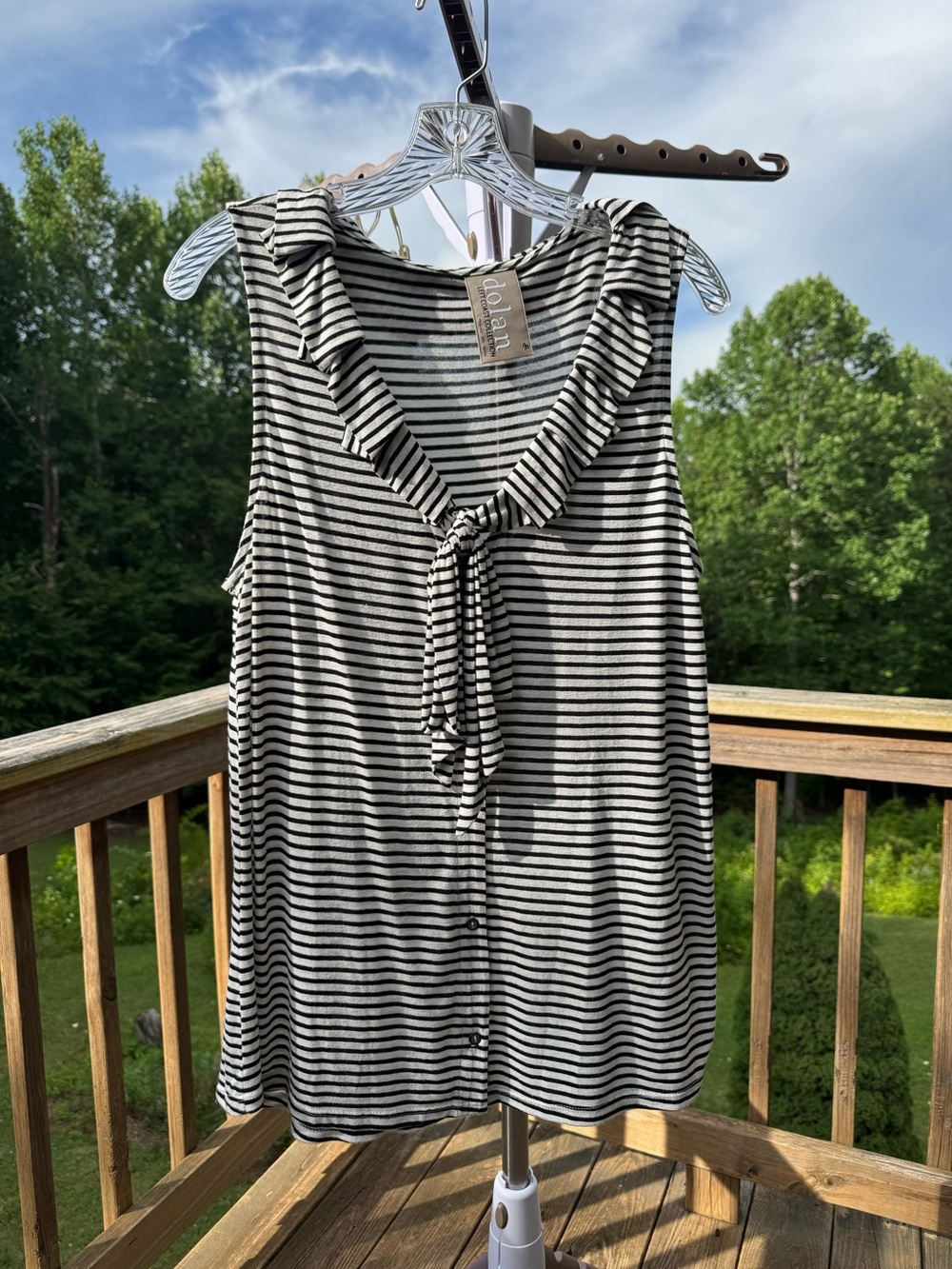 Anthropologie Dolan Black And Cream Striped Sleeveless Top With Tie Size Medium